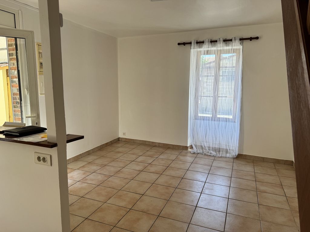 image du bien immobilier Maison de village VILLENEUVE L'ARCHEVEQUE