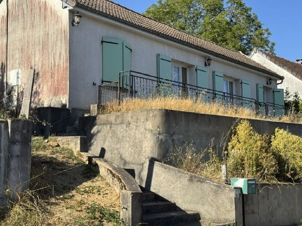 Maison de village 6 mn de Sens