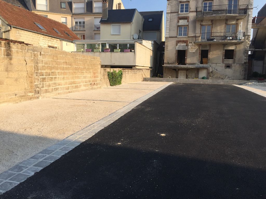 image du bien immobilier Parking SENS